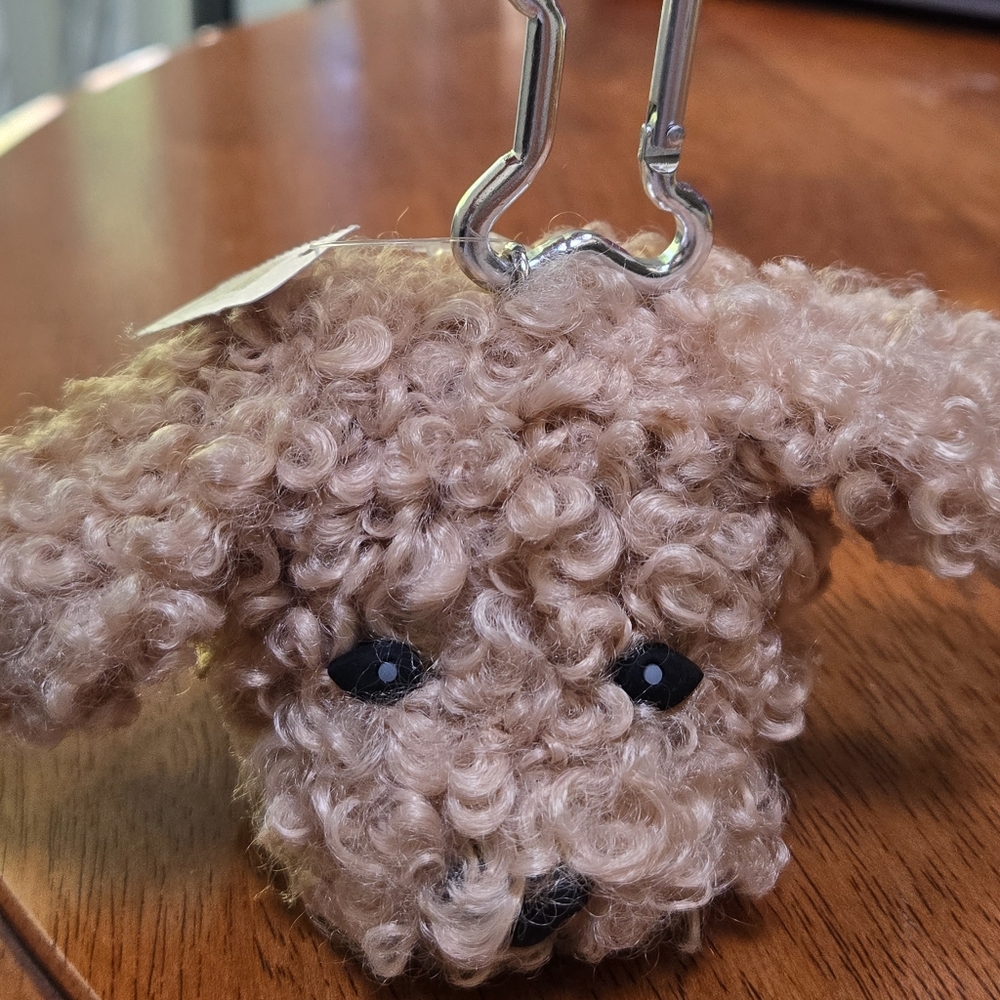 NWT BBW Golden Doodle Pup Pocketbac Holder Keychain + 1 Free Hand Sanitizer - Picture 4 of 6